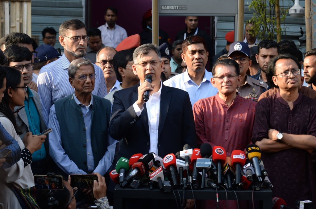 ছবি: স্বরাষ্ট্র মন্ত্রণালয়